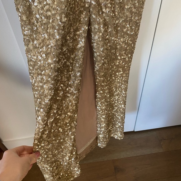 Dress The Population Teresa Body-Con Gown - Picture 5 of 8